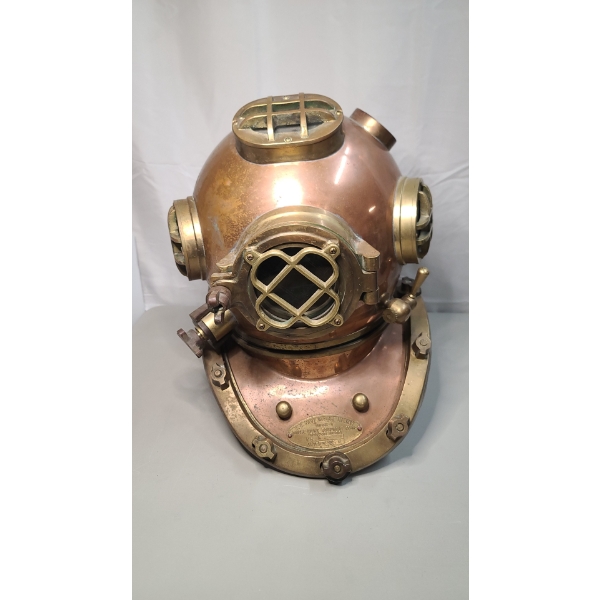 18" Vintage U.S Navy Mark V WWII Era Copper Brass Morse Diving Equipment Co Diving Helmet 