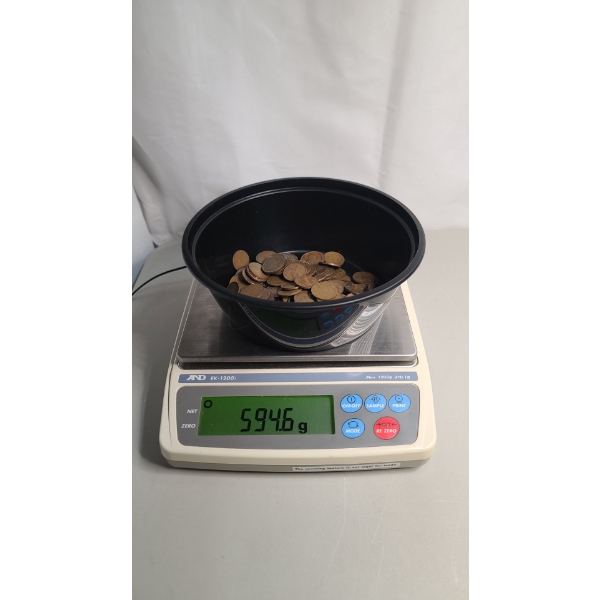 Assorted Lot Of United States Lincoln Wheat & Copper Memorial Cents - Weighing: 594.6g