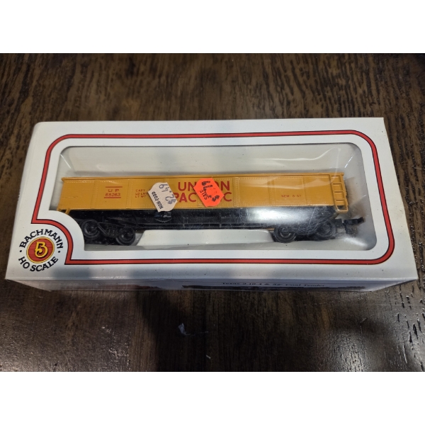 HO Scale Approximately 8'' Bachman Union Pacific Box Car In Box