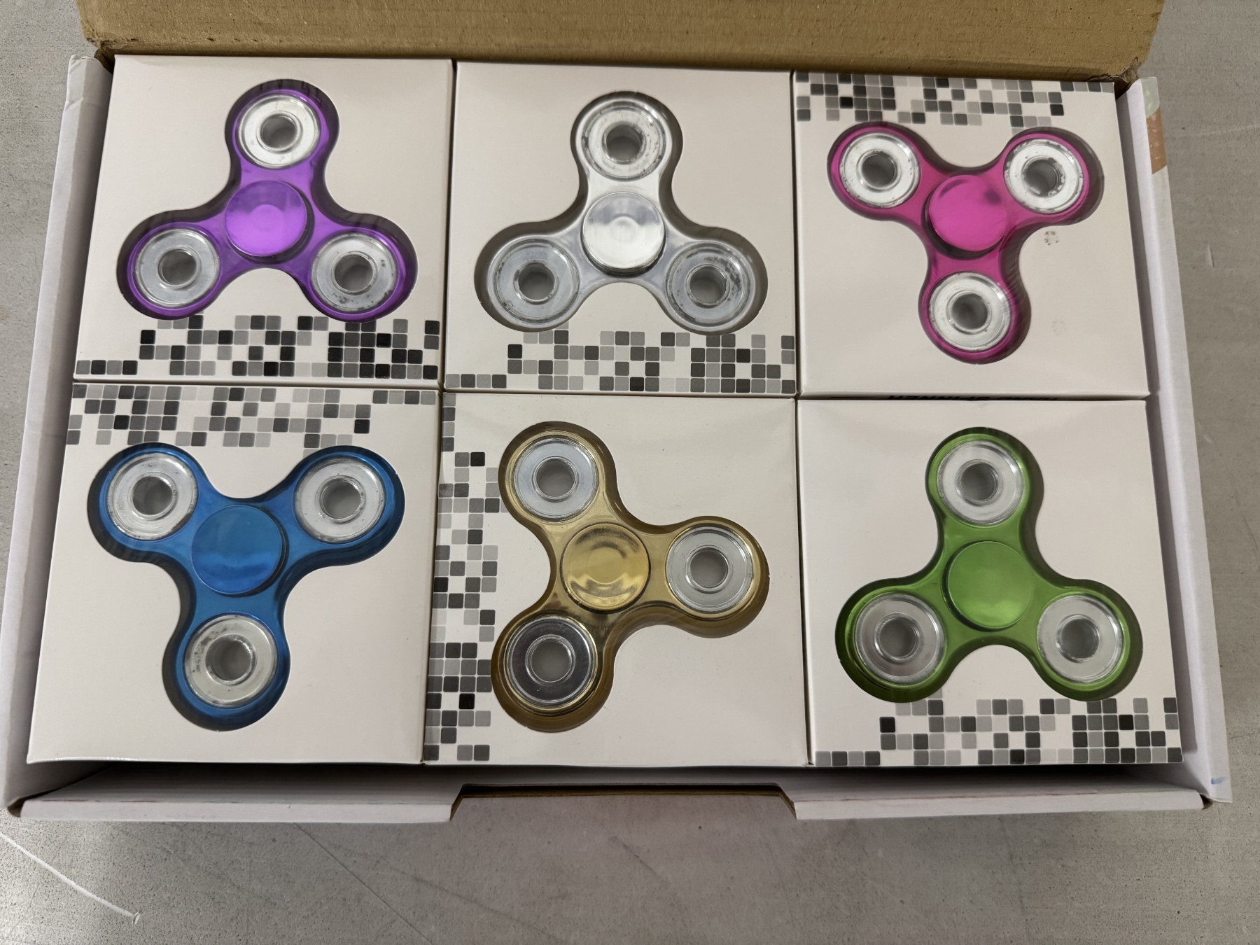 24 - Brand New Fidget Spinners - Each Spinner Is About 3 Inches Long ...