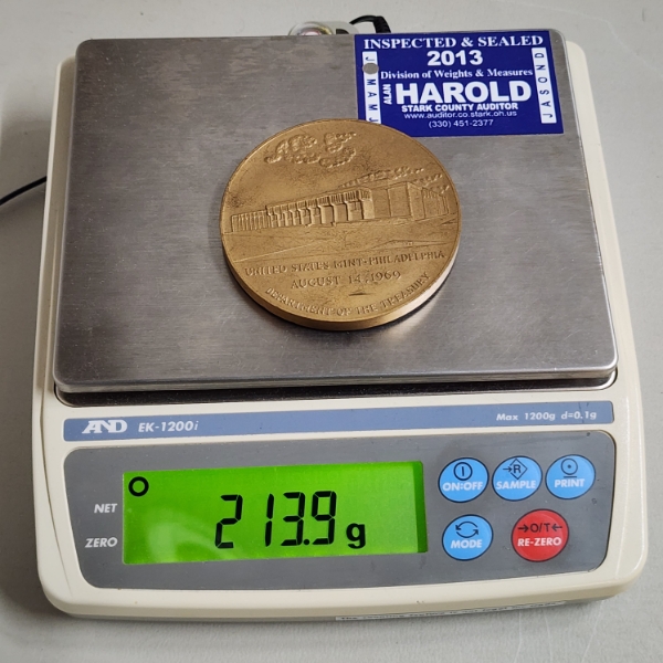 LARGE United States Mint Philadelphia Department of The Treasury Commemorative Coin ~ HEAVY!