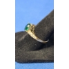 Image 2 : Women's 14K Gold Ring With Emerald & Clear Stones - Size 7 - Weight: 2.5g
