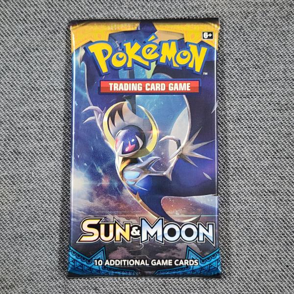 SEALED VINTAGE Pokemon Sun & Moon 10 Card Booster Pack ~ Guaranteed Rare in Each Pack!