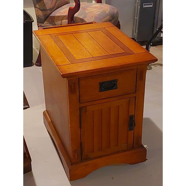 MCM Wooden Den / Study / Living Room  Magazine Rack Cabinet - 29" x 18" x 25" - See Pics