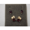Image 1 : 14K Gold Stud Garnet Earrings with Diamond Accents - TW: 3.7g