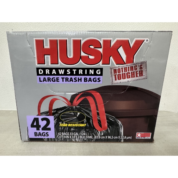 Brand New Husky Heavy Duty 42 Gallon Large Garbage Bags - Box of 42