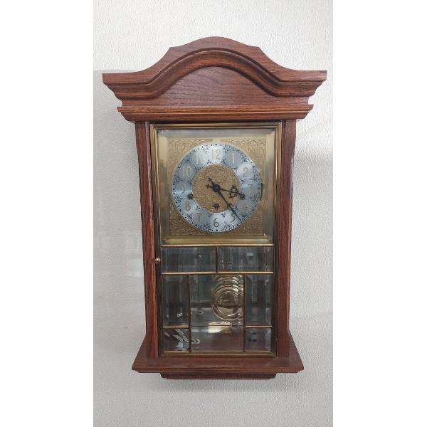 Vintage Ansonia Gold Medallion Chiming Wall Clock (1975) - Superb Condition