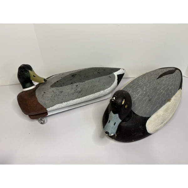 2 Duck Decoys - One Decoys Unlimited Clinton Iowa - Mallard with Swivel Head 