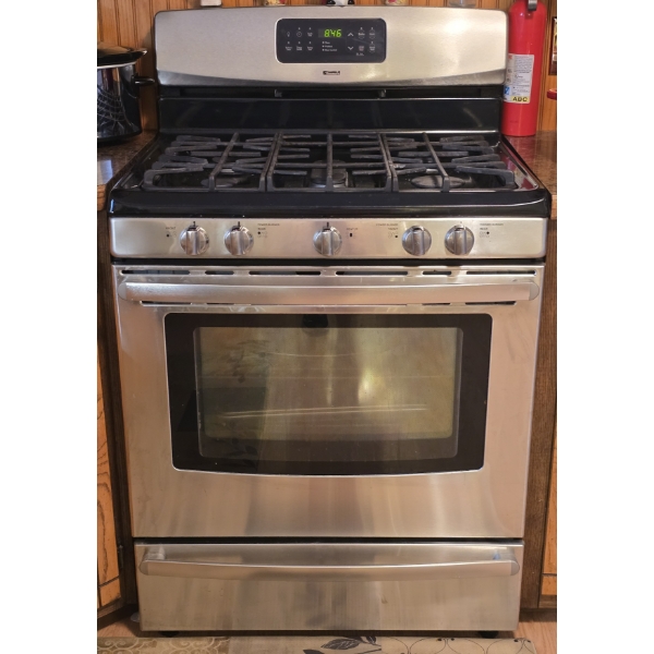 Kenmore Gas Stove - Self Cleaning - 29w x 27.5d