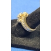 Image 2 : Women's 14K Gold Ring With Diamonds - Size 6- Weight: 7.6g
