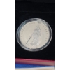 Image 2 : 2019 99.99 Pure Silver Peace & Liberty Medal From The Royal Canadian Mint