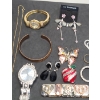 Image 2 : Assorted Fashion Earrings, Bracelets & More 