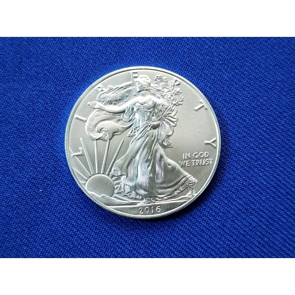 2016 $1 American Silver Eagle 1 oz. Fine Silver 