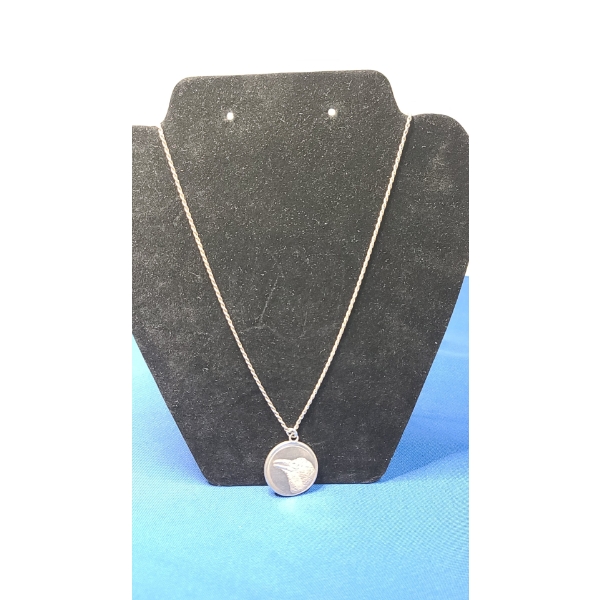 1/2 Oz .999 Fine Silver Raven & Moon Motif Necklace Pendant With Sterling Chain -Total Weight: 22.8g