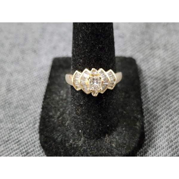 14K Yellow Gold Princess Cut Diamond Ring  Ft. Approximately 0.5 Carat Diamond ~ Weighing 4.7 Grams