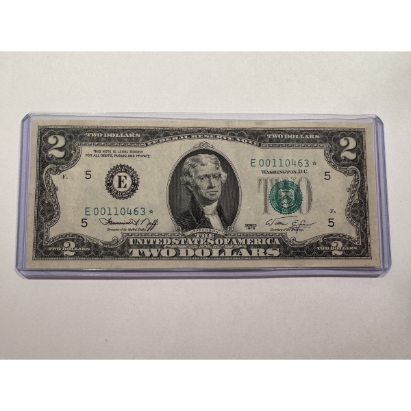 1976 United States Jefferson $2.00 STAR NOTE In Protective Holder - Mint Condition