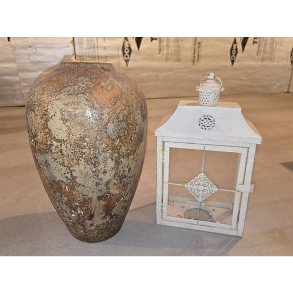 14" Vase and Candle Lantern