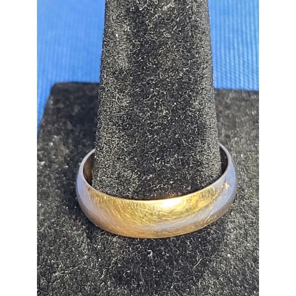 14K Gold Comfort Fit Wedding Band - Size 9.5 - Weight: 7.3g