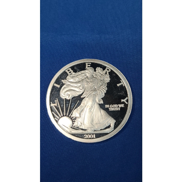 2001 American Eagle Five Troy Ounce .999 Fine Silver Round