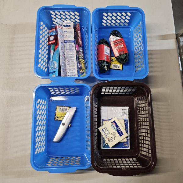 Assorted 10-Piece Household Utility Lot (see pics)