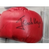 Image 7 : Oscar de le Hoya / Jose Luis Castillo Multi-Signed Boxing Glove & 2001 Official Program
