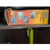 Image 2 : Cabinet, Metal Pig, Electric Snow Shovel, Spot Light