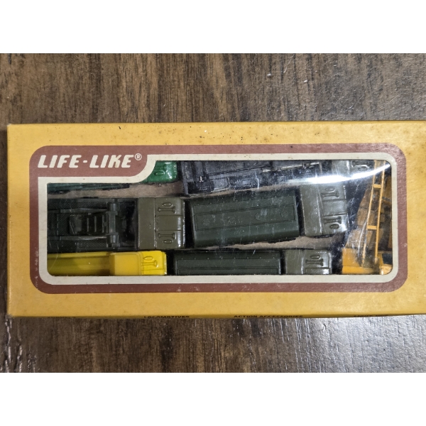 Life Like HO Scale Life Like Reefer Cars In Great Condition!