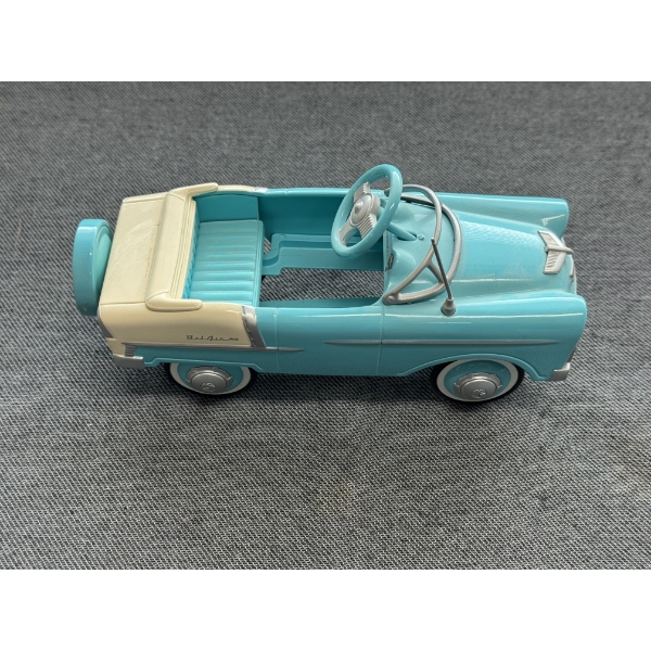 Hallmark 1957 Blue Chevrolet Bel Air Convertible (QHG7103) 6" Classic American Car - Mint Condition