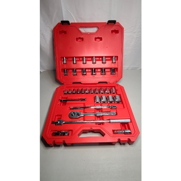 Brand New Craftsman 33 Piece 1/2 In Drive Low Profile (SAE) and Metric Mechanics Tool Set