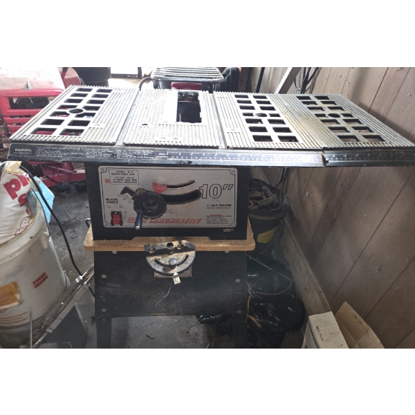 *Pick Up At Louisville Home - No Shipping Available* Ludell Machinery 10'' Bench Table Saw
