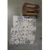 Image 1 : Great Condition 16''x13''x11'' Wood Magazine Stand & 3 Rubber 30''x18'' Mats