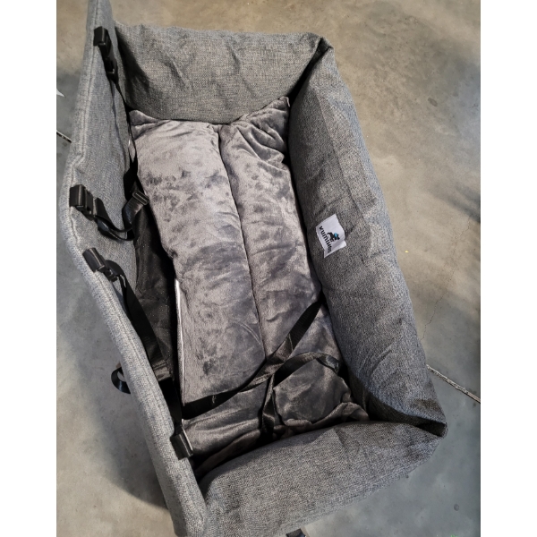 New Pet Bed - Kumihon - About 30" x 16"