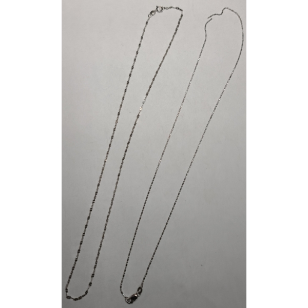 (2) 14K White Gold Necklaces (Damaged) - Total Weight: 2.8g