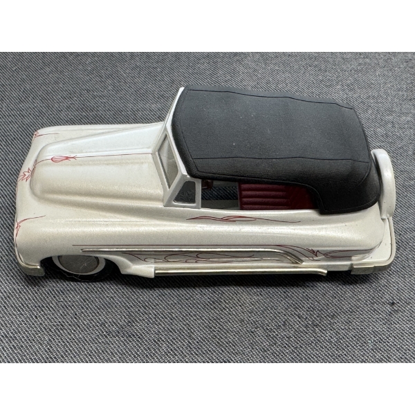 Hallmark "1950 Custom Covertible" (QHG7101) 7" Kiddie Car Classics - Mint Condition 