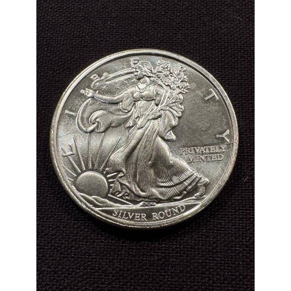 Beautiful Money Metals 1/2 Troy Ounce .999 Fine Silver Round - Mint Condition