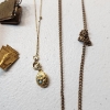 Image 5 : Lot of Various Vintage Gold-Filled Pieces: Bowtie "B" Pendant/Locket, Pins, Chains