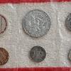 Image 7 : 1969 United States Uncirculated Mint Set ft. 40% Silver 1969 Kennedy Half-Dollar