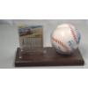 Image 6 : Autographed Paul Molitor 1987 Topps Baseball Card & Rawlings Baseball In Display
