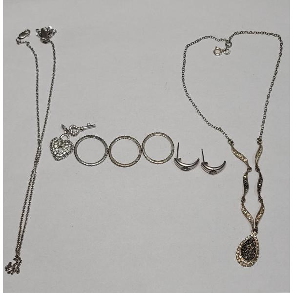 Assorted Sterling Silver Jewelry - Total Weight: 22.6g