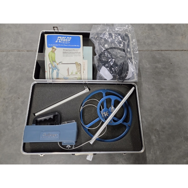 Fabulous Vintage Relco Metal Detector In Hard Case With Headphones & Owners Manual. Never Used!! -No