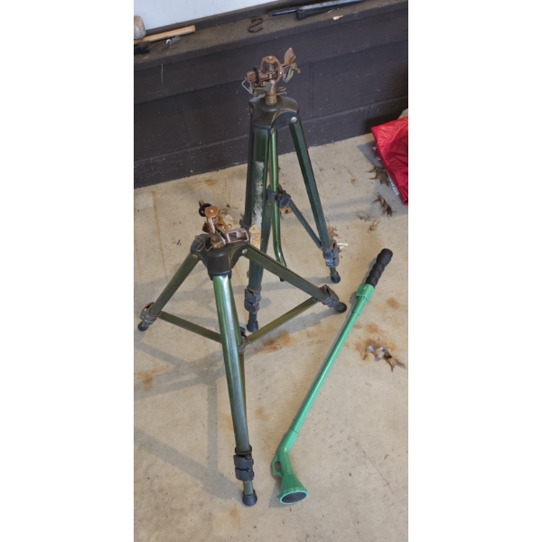 Louisville Home Pickup - Upright On Tripods -- Lawn Sprinklers & Hose Sprayer - See Pics