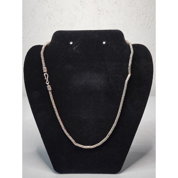 Vintage Sterling Silver Byzantine Necklace TW: 30.3g