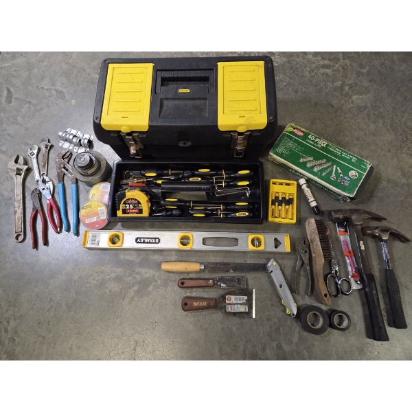 Loaded Plastic Stanley Toolbox- Includes Level, Socket Set, Wrenches, Knife, Tape, Screwdrivers & Mo