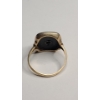 Image 5 : 10K Gold Black Onyx With Pearl Center Ring - Size 7 - Weight: 2.6g