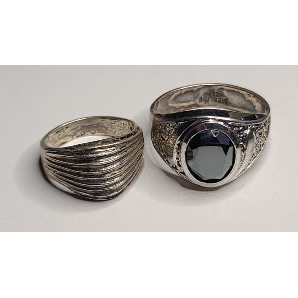 (2) Vintage Sterling Silver Rings - Size 7 & 14 - Total Weight: 18.2g