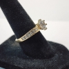 Image 2 : Beautiful 14K Yellow Gold Ring - Size 6.5 - TW: 3.7g