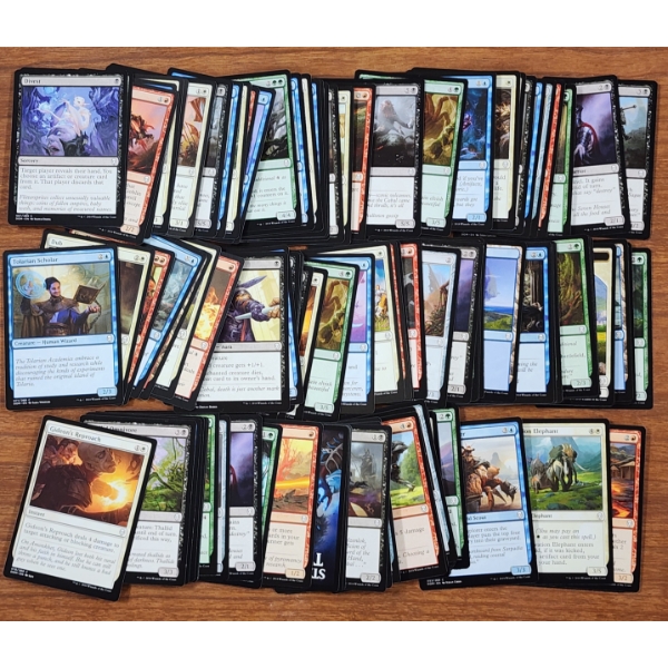 Over 100 Assorted MTG Magic The Gathering Trading Cards ~ Mostly From the Dominaria Set