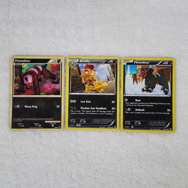 Three Assorted Dark Type Vintage Pokemon Trading Cards ~ Houndour & Scrafty