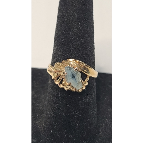 14K Yellow Gold Women's Vintage Style Ring With Aquamarine - Size 6 - Weight: 2.6g