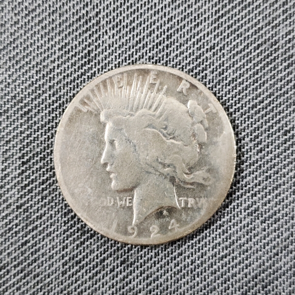 1924-S United States 90% Silver Peace Dollar ~ San Francisco Mint Dollar!